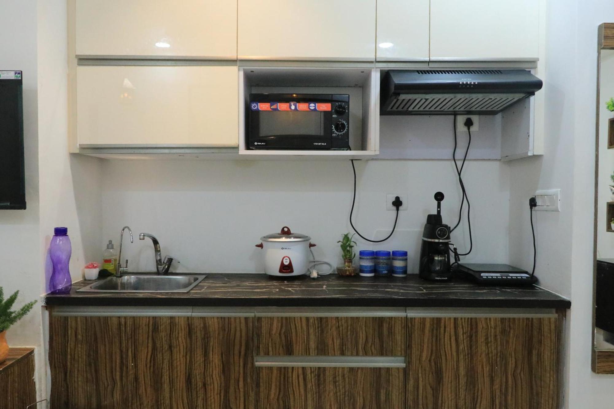 Taj Studios-Serviced Studio Apartment Noida Exterior photo